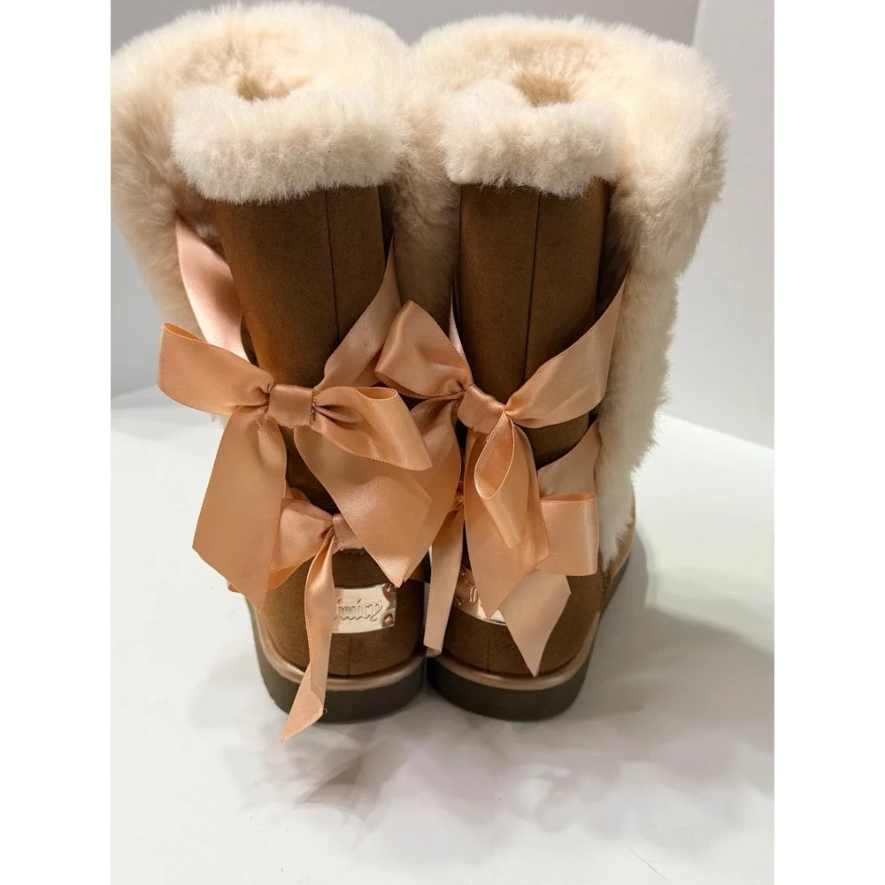 Juicy Couture Womens Chestnut Brown Faux Fur Rhinestone Heart Bow Boots Size 4